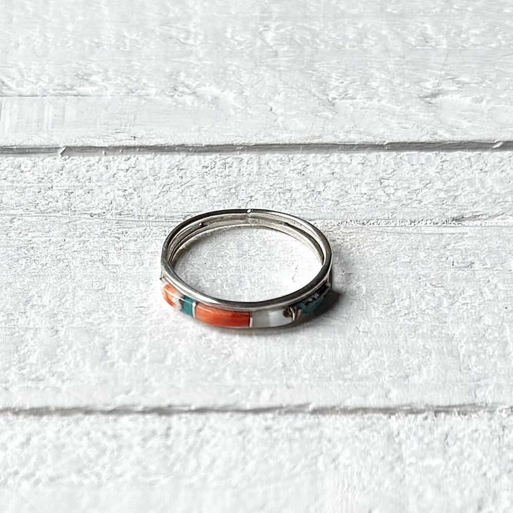 Navajo Mohave Turquoise & Sterling Silver Ring signed (inside) by Jamie Johnson